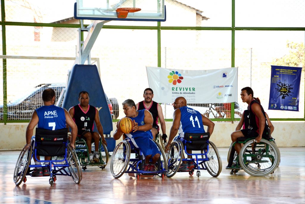 Cadeirantes do Projeto Reviver de Palmas treinam constantemente para campeonato. (Créditos: Marcus Mesquita)